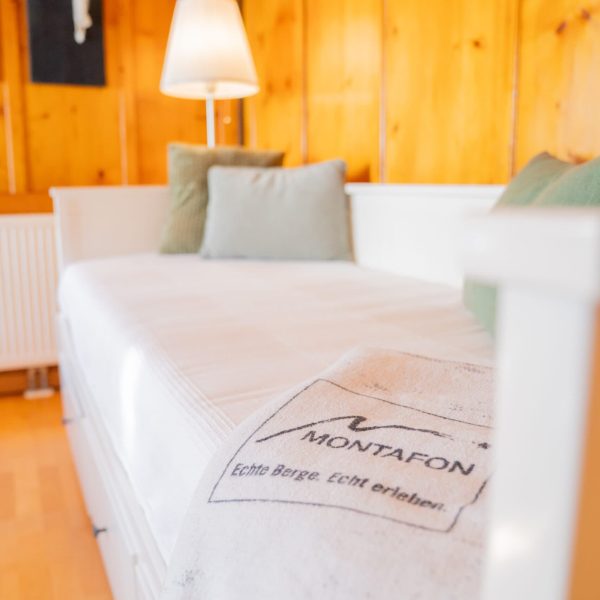 HausBertaMontafon_WohnungElsa_Wohnzimmer