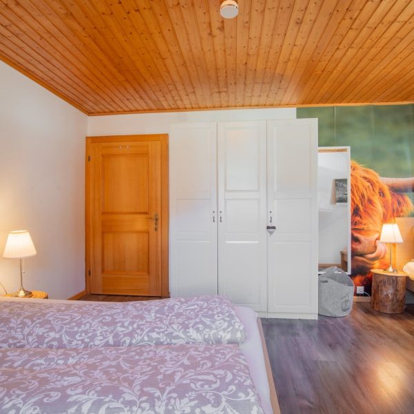 HausBertaMontafon_WohnungElsa_Schlafzimmer