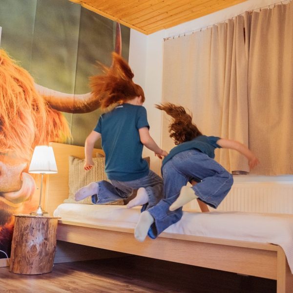HausBertaMontafon_WohnungElsa_Schlafzimmer